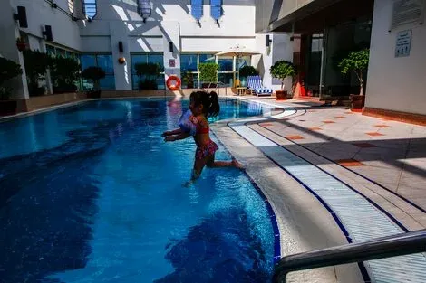 Abu Dhabi : Hôtel Grand Mercure Abu Dhabi