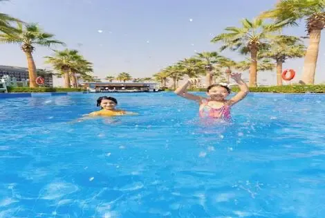 Abu Dhabi : Hôtel Marriott Al Forsan Abu Dhabi