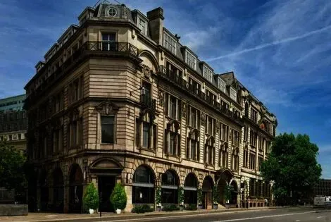Angleterre : Hôtel Tower Residences By Blue Orchid