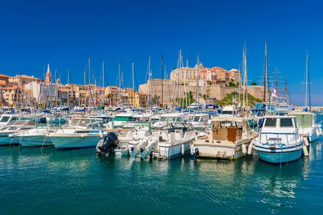 France Corse : Autotour Terroir et beautés corses en liberté