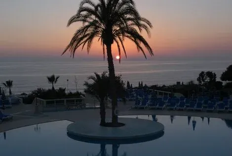 Chypre : Hôtel Leonardo Laura Beach & Splash Resort