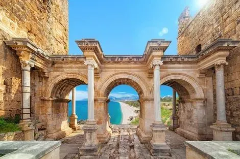 Turquie : Circuit Des rives du Bosphore à la Méditerranée E27