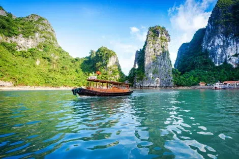 Vietnam : Circuit De la Baie d'Halong à la Mer de Chine