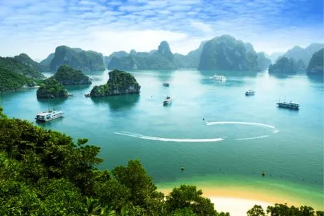 Vietnam : Circuit De la Baie d'Halong aux plages de Phan Tiet