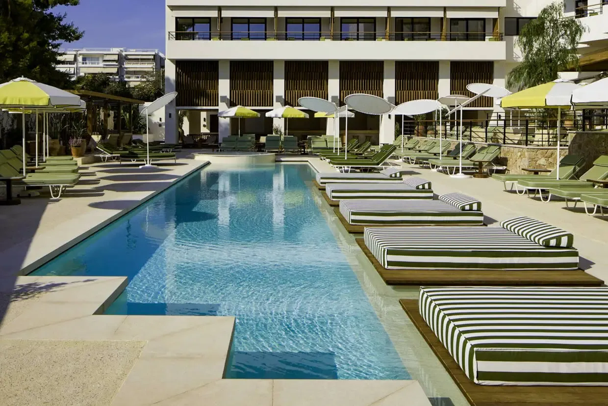 Grece : Combiné hôtels Glyfada et Tinos, deux visages de la Méditerranée