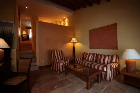 Espagne : Hôtel Pula Suites Boutique Resort