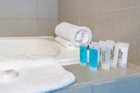 Etats-Unis : Hôtel Dharma Home Suites Miami At Monte Carlo