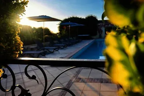 France Corse : Hôtel Les Jardins De La Madrague