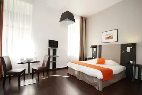 France Midi-Pyrénées : AppartHotel Colombélie