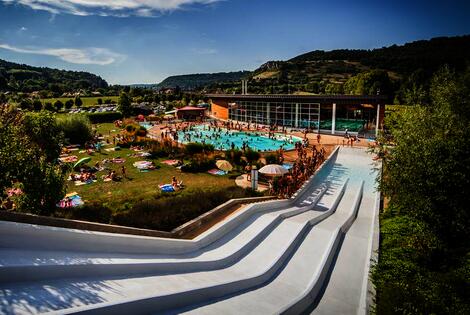 France : Camping Domaine La Roche D’Ully