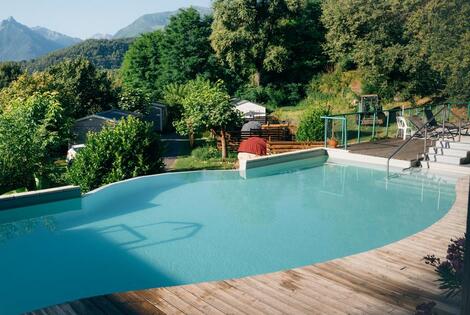 France : Camping Ecovillage Le Soleil Du Pibeste