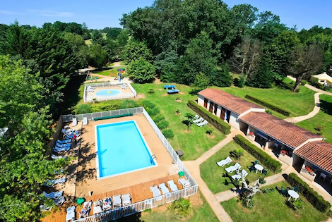 France : Camping Flower Camping Les Nauves