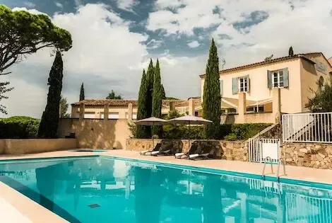vol+hotel Sans Transport Garden & City Les Bastides 3* France Saint-Pierre-des-Landes