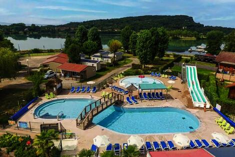 France : Camping Ile De La Comtesse