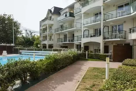 France : Résidence hôtelière Jardins de l'Amiraute