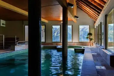 France : Résidence locative Lagrange Vacances Les Chalets De L'Adet