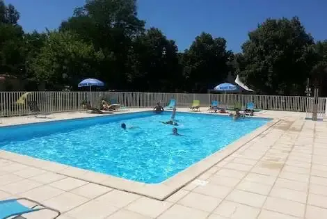 France : Camping Les Rives du Céou