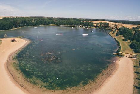 France : Camping Moncontour Active Park