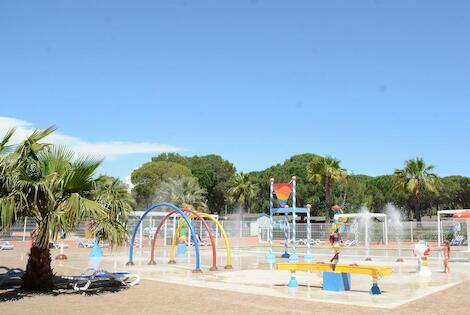 France : Camping Parc Saint James Oasis Village