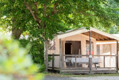 France : Camping Routes du Monde - Camping de La Hume
