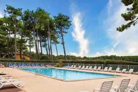 France : Résidence hôtelière SOWELL - Family Résidence Pignada Plage