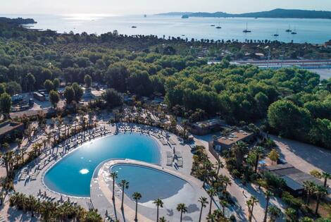 France : Camping Tour Opérateur sur camping 5* à Port Grimaud