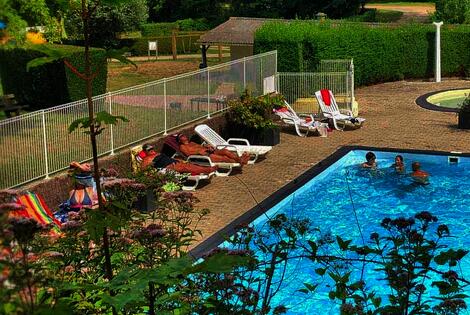 France : Camping Ushuaïa Villages Domaine du Blanc Pignon