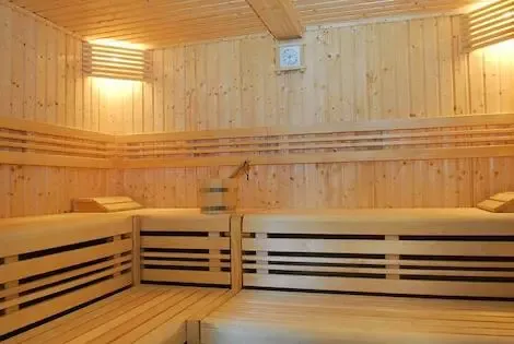 France : Résidence locative Village Vacances Les Angeliers