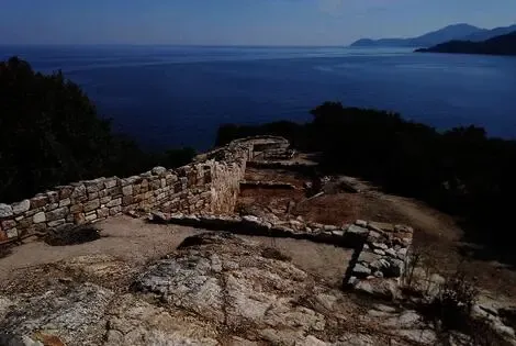 Grece : Hôtel Viraggas