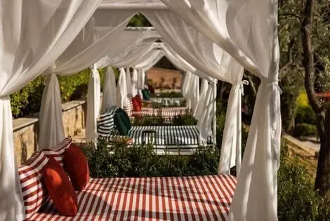 Italie : Hôtel Castelfalfi