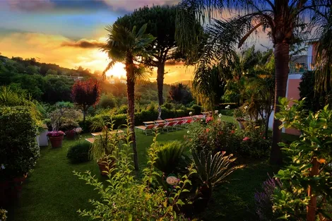 vol+hotel Sejour La Pergola E Villa Flavio 3* Italie Naples