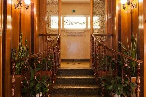 Italie : Hôtel Bettoja Hotel Massimo D'azeglio