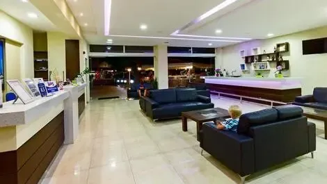 Rhodes : Hôtel Paleos Apartments