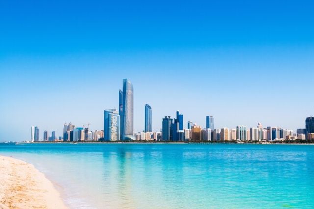 Abu Dhabi : Club Jumbo Traders Hotel, Qaryat Al Beri avec activités incluses
