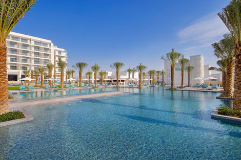 Abu Dhabi : Hôtel Hilton Abu Dhabi Yas Island (vol de nuit)