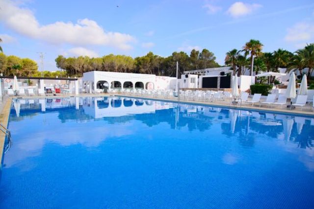 Baleares : Hôtel Cala Llenya Resort Ibiza