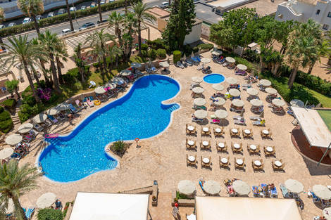 Chambre double vue piscine