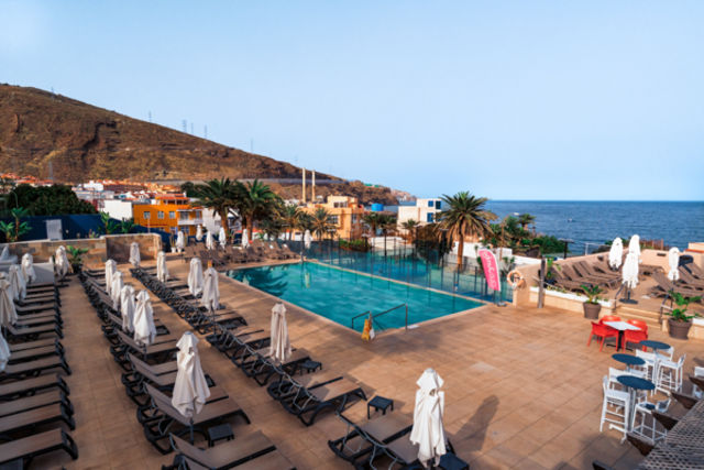 Canaries : Club Jumbo Catalonia Punta Del Rey