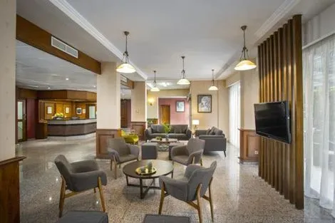Chypre : Hôtel Kapetanios Limassol Hotel