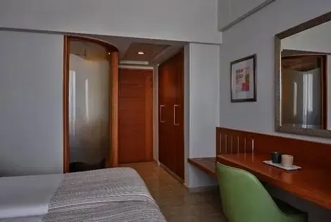 Hôtel Atlantica Oasis limassol CHYPRE