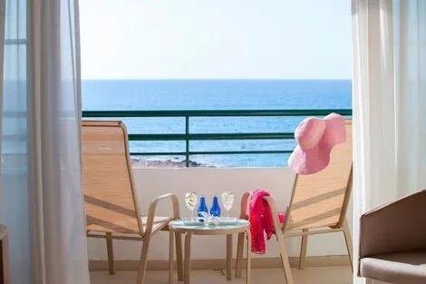 Hôtel Louis Imperial Beach Hotel paphos CHYPRE