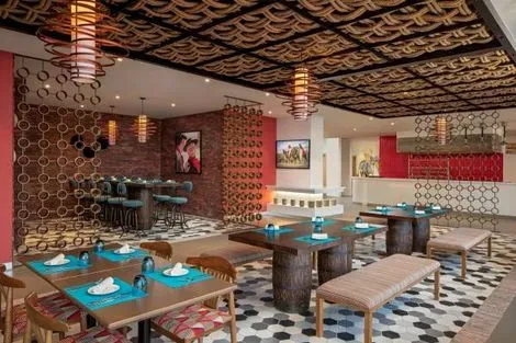 Centara Mirage Beach Resort 4* - Restaurant