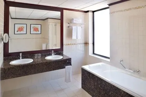 Hôtel Ramada Plaza Jumeirah Beach Residence dubai EMIRATS ARABES UNIS