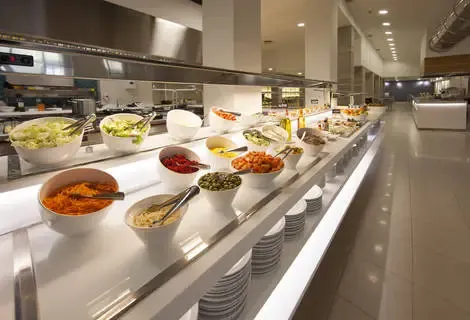 Restaurant buffet
