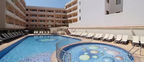 Hôtel Invisa Hotel La Cala santa_eulalia_del_rio ESPAGNE