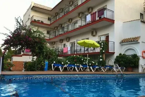 Hôtel Carmen Teresa torremolinos ESPAGNE