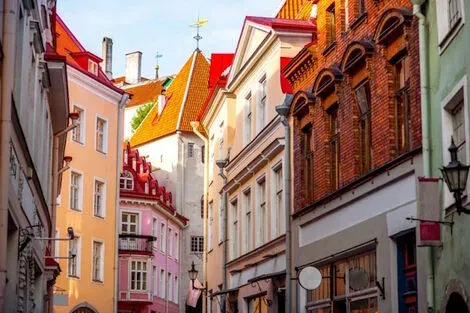 Circuit Cap sur les Capitales Baltes en train tallinn Estonie