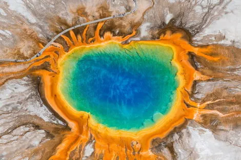 Yellowstone (Grand Prismatic Spring)