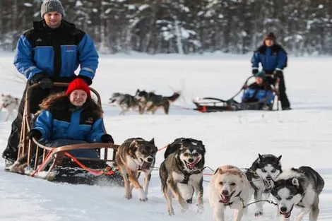 Hôtel Séjour Activités à la carte Hotel 4* à Suomu rovaniemi Finlande
