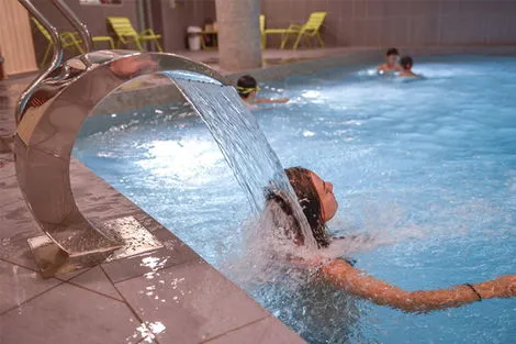 piscine intérieure